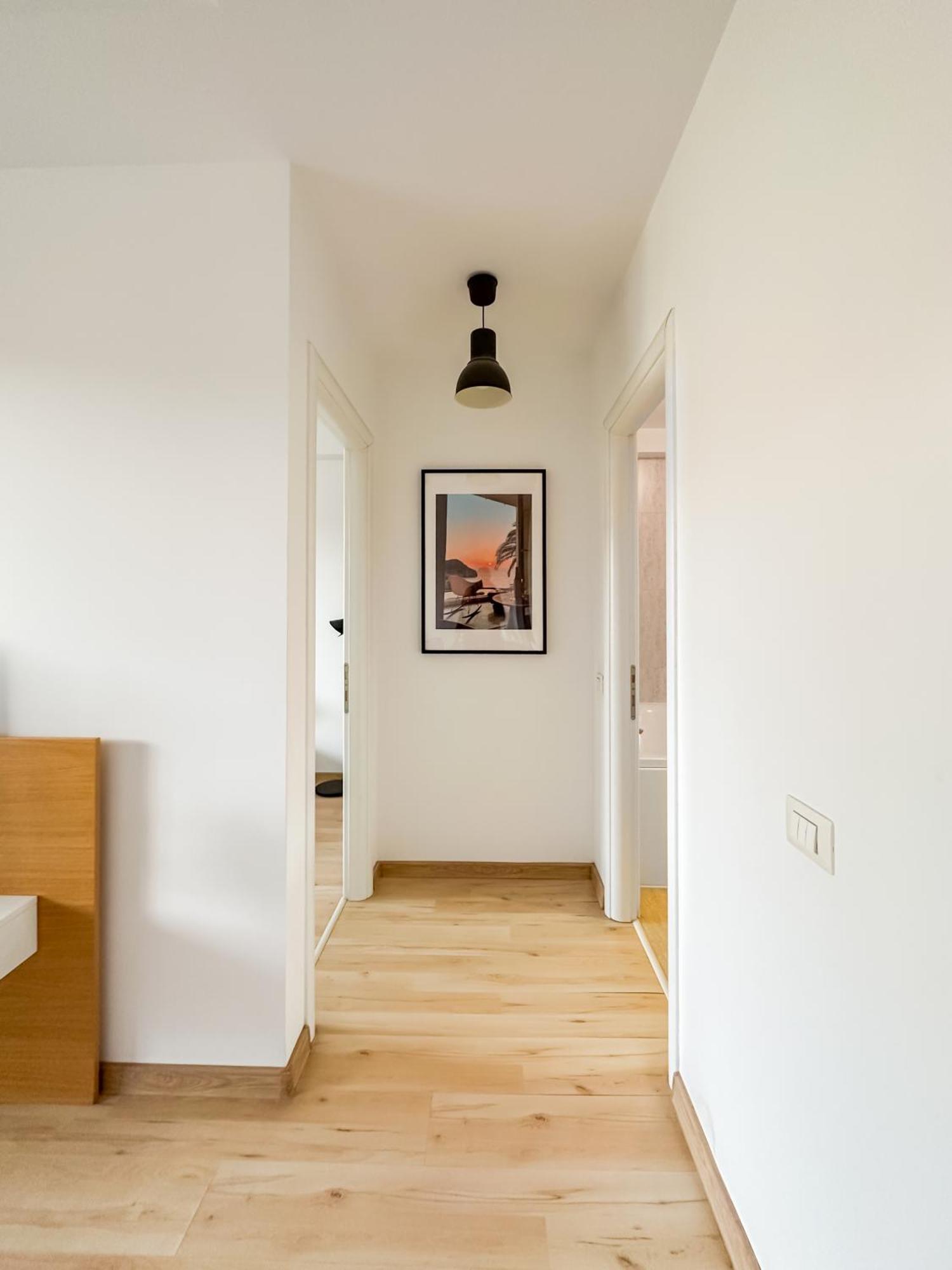 Garden Apartment - Herastrau Park 3Min Walk Bukarest Eksteriør billede